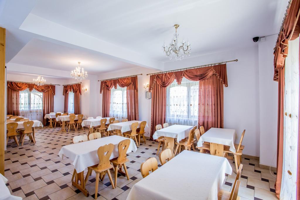 Pod Modrzewiami Hotel Закопане Екстериор снимка